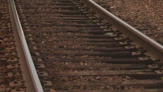 Woman killed after train crashes into car in north St. Louis County